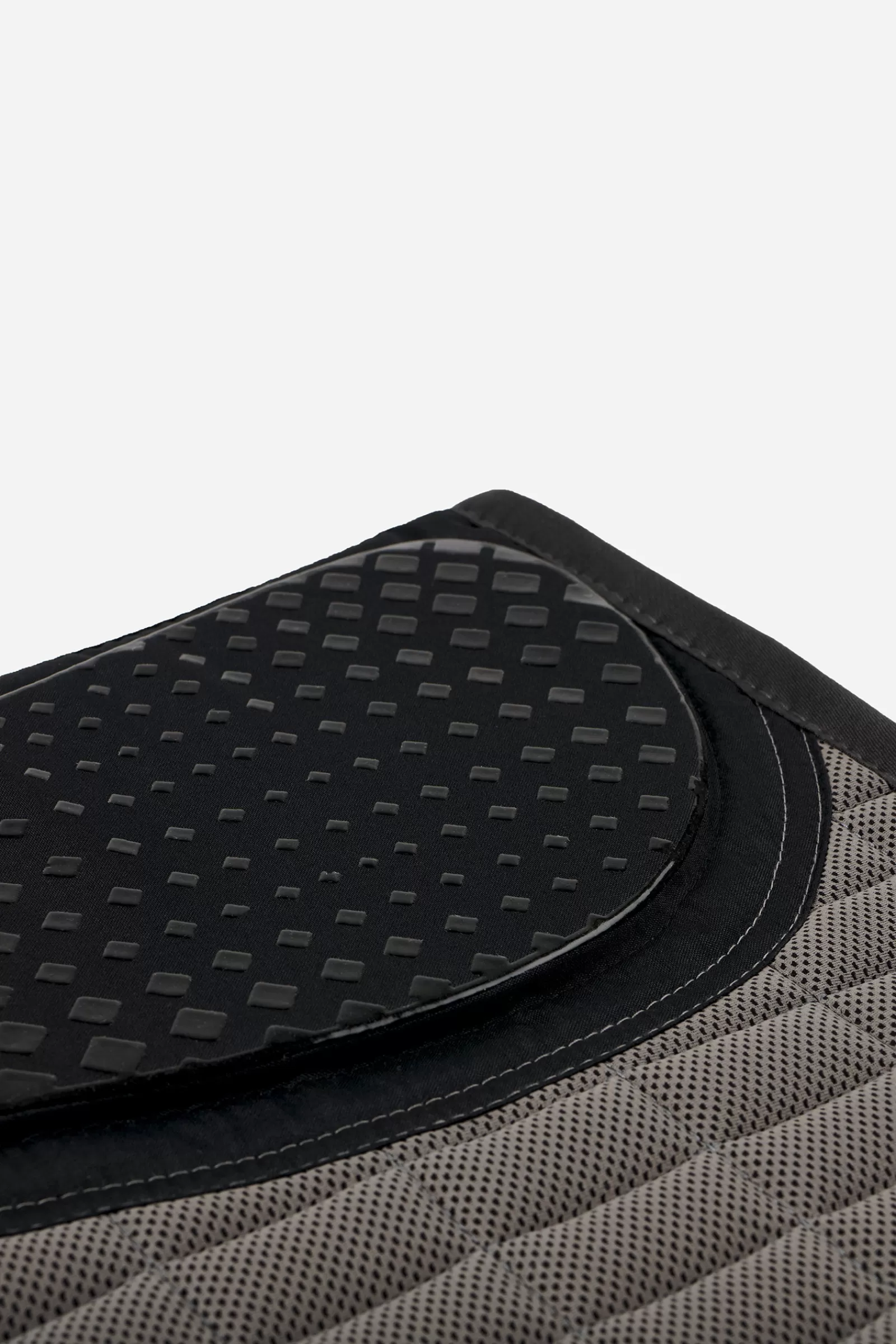 lemieux Le Cool Grip Anti Slip Cooling Dressage Saddle Pad> Dressage Saddle Pads